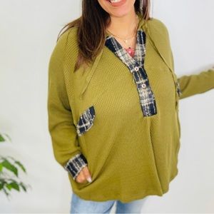 Thermal Hooded Top with Plaid Detail “NEW”
